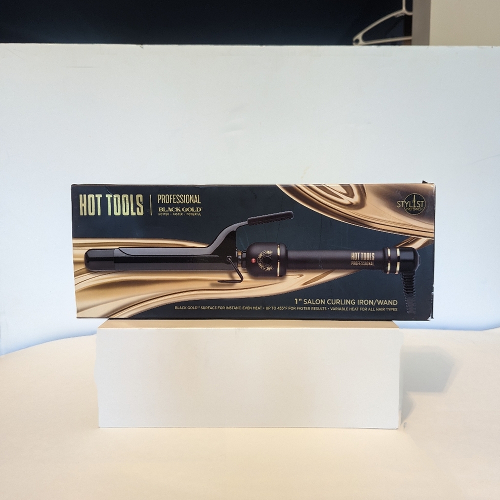 Hot Tools Professional. 1" Salon Curling Iron/Wand. Black and Gold.